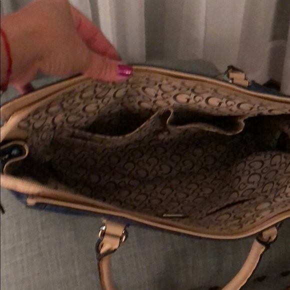 Navy Blue Guess pocket book - Picture 3 of 4